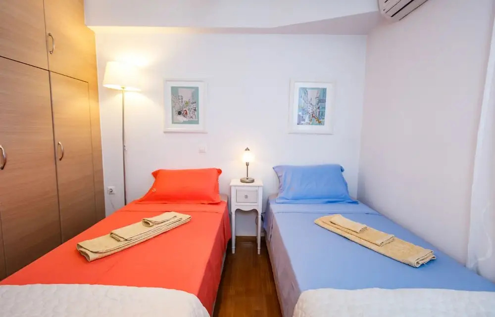 Modern 5thfloor Acropolis view apartment