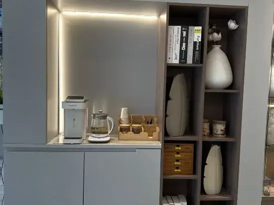 Home Inn·Neo (Zhuji Xishi Basketball Center Store / Baolong Plaza Store)