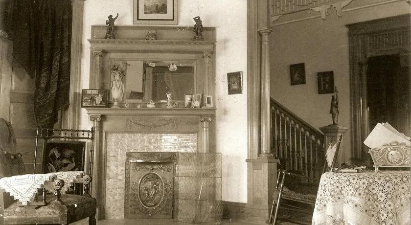 The Big Blue House Inn Boutique Hotel