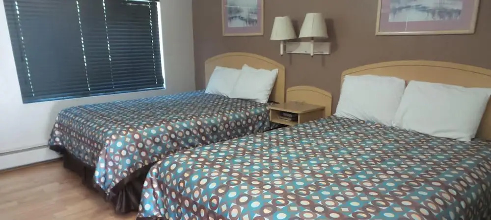 Rivers EDGE MOTEL