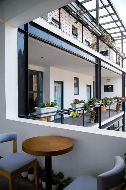 YiHai ZhuYuan Boutique Inn