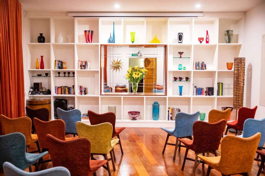Hotel DeBrett