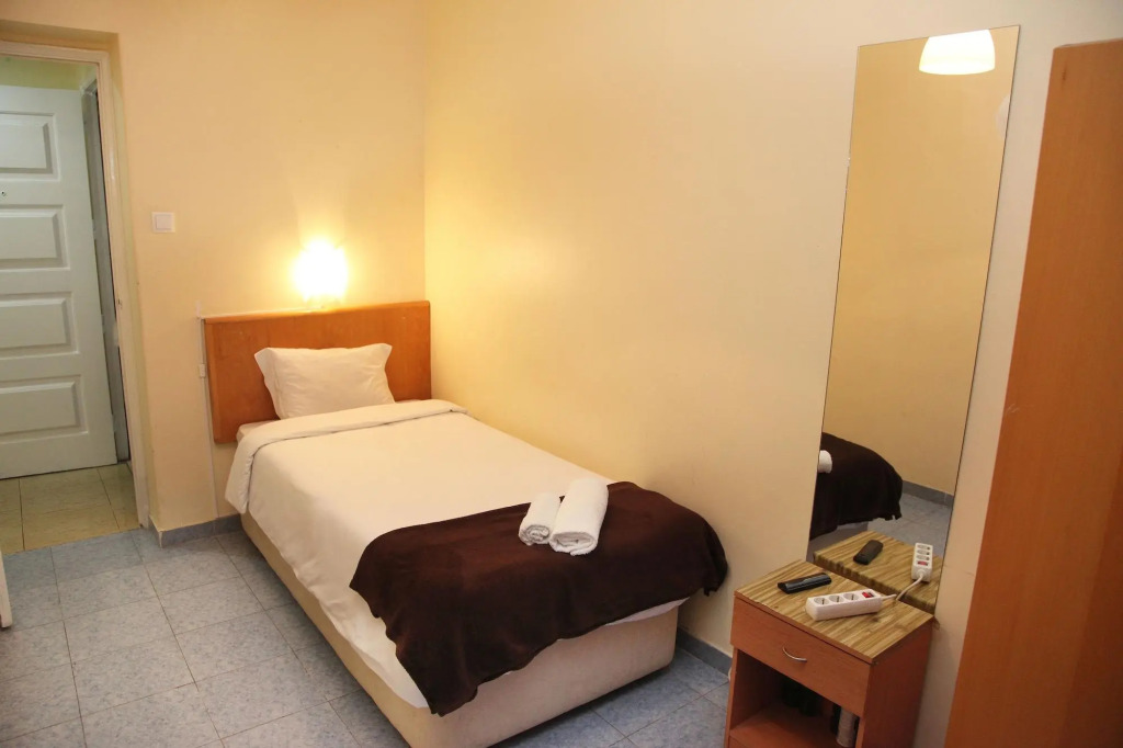 Lisbon Suite Home
