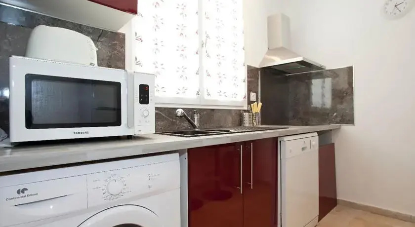 My Cosy Apartment Arles Historical Center