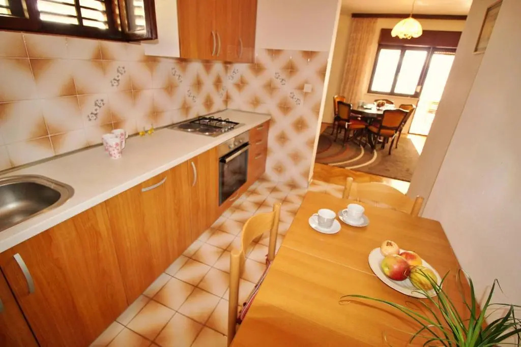 Apartments Nemira