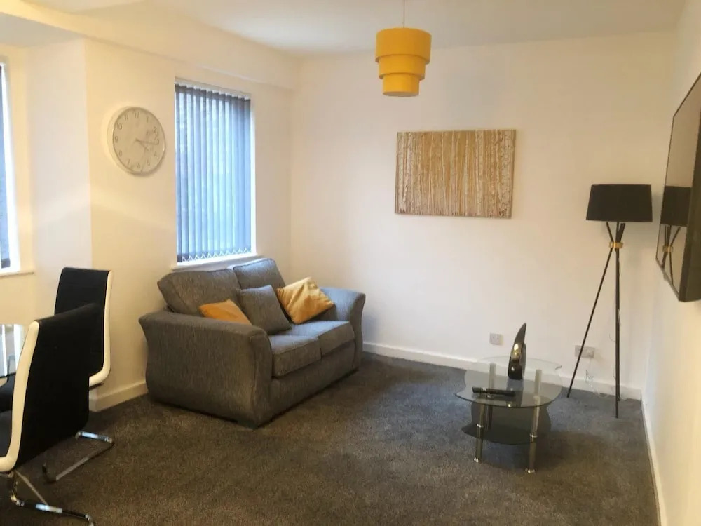 The Belmont Suite Sasco Apartments