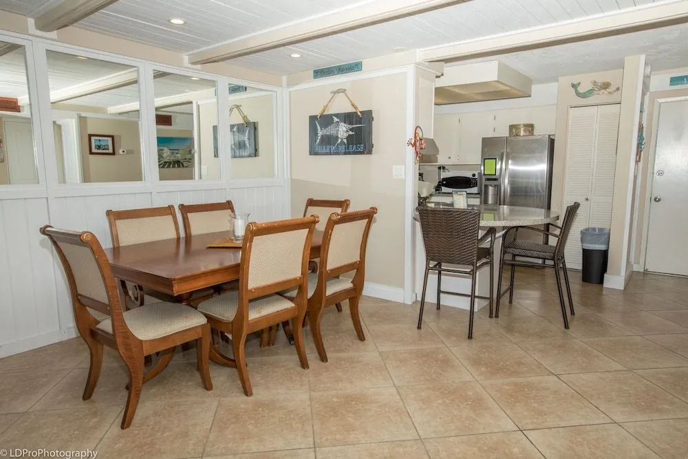 Dolphin Point 104B Destin - 2 Br Condo