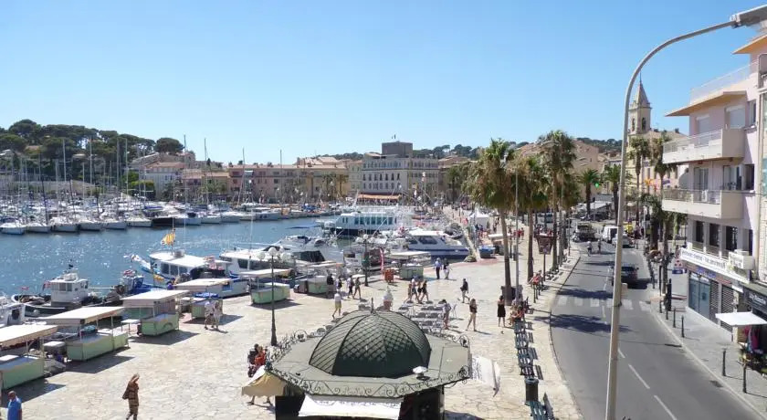 Les Colonnes