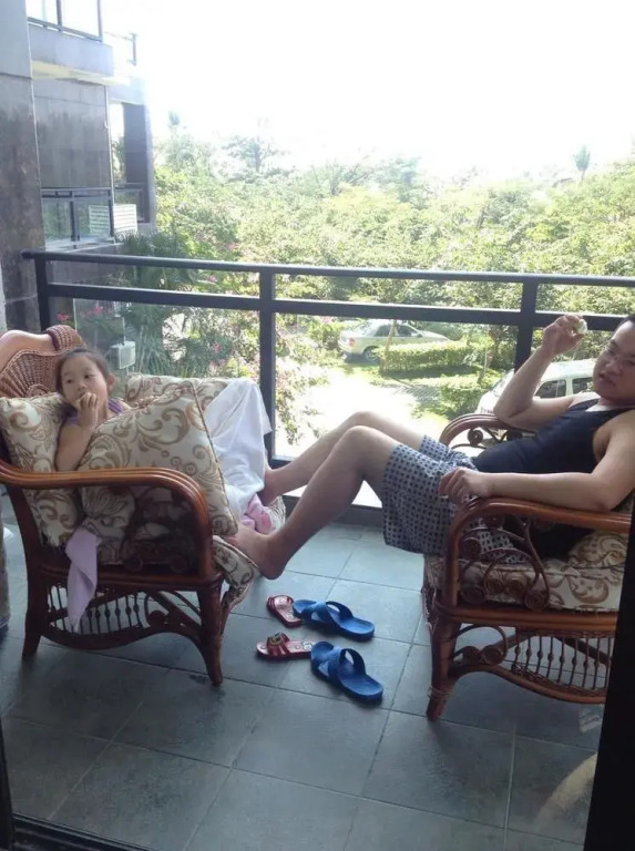 Lezai Lvtu Seaview Holiday Apartment