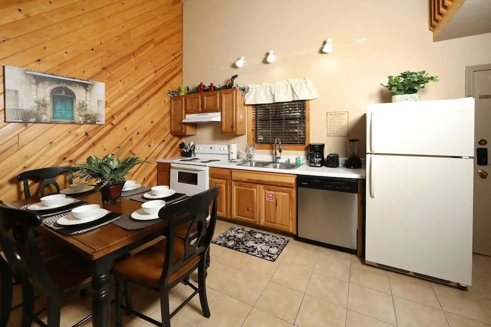 Divine Escape - Two Bedroom Chalet