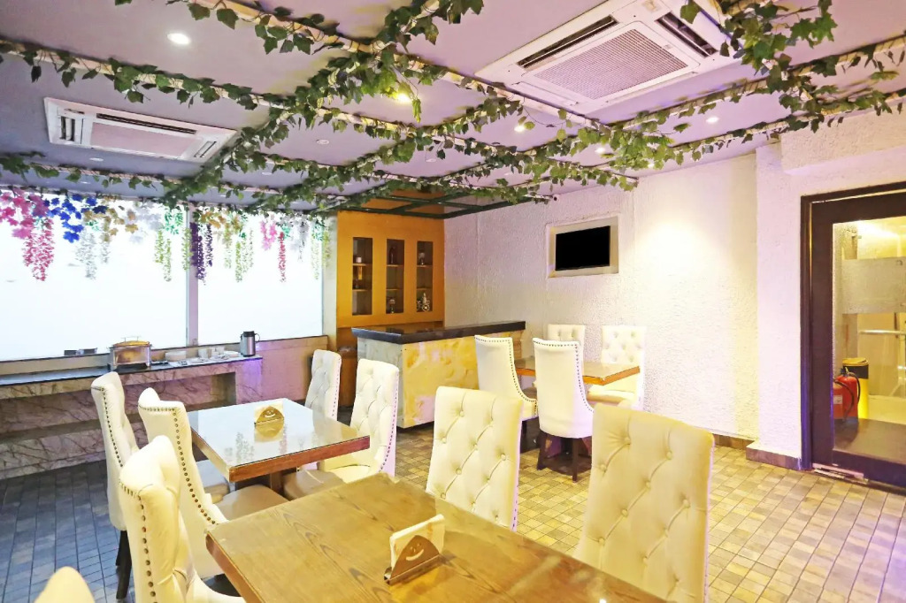 JRD Luxury-Business Hotel