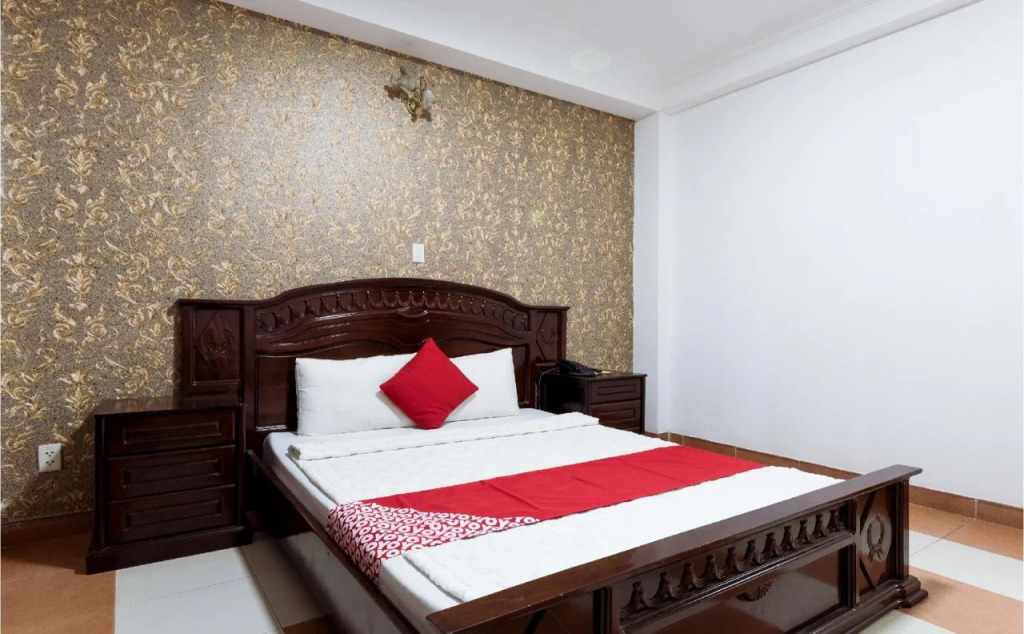 127 Quynh Kim Hotel