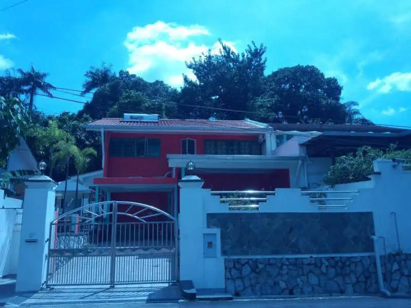 Seven Guesthouse