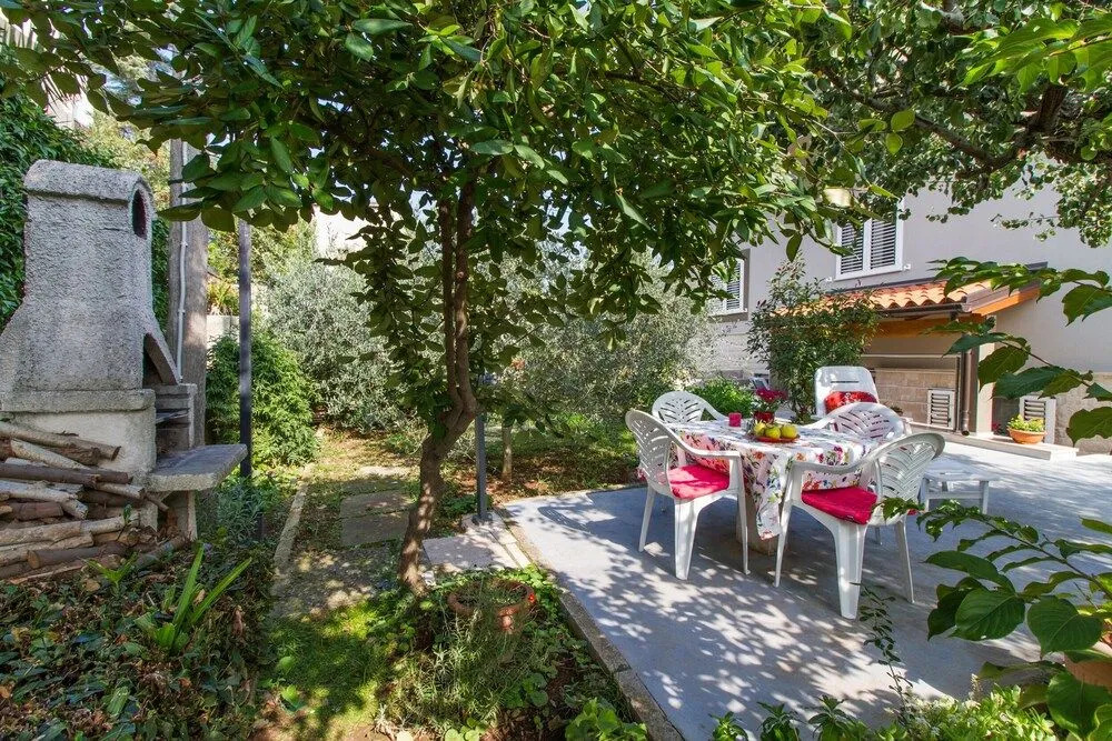 Studio apartment Zeljka