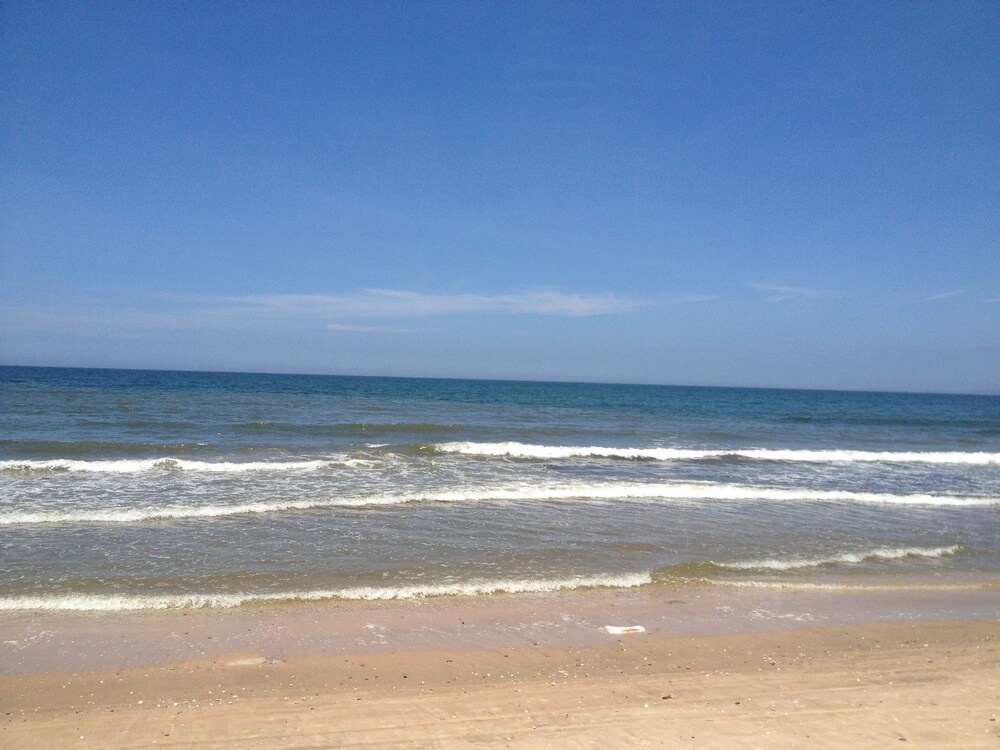 Nhat Quang Family Beach