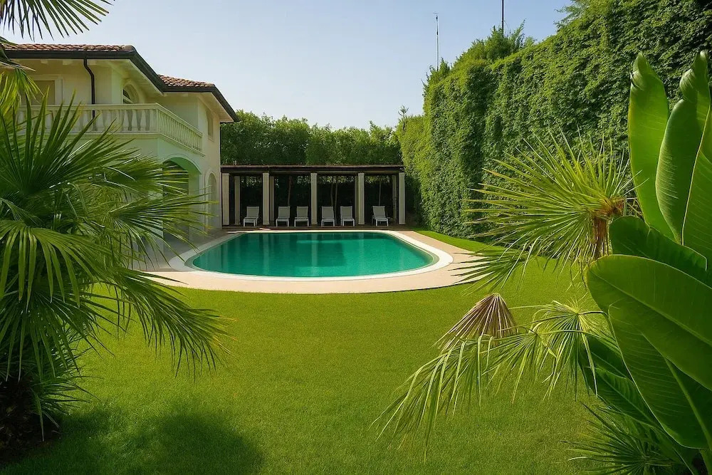 Villa Forte dei Marmi Pool & Garden