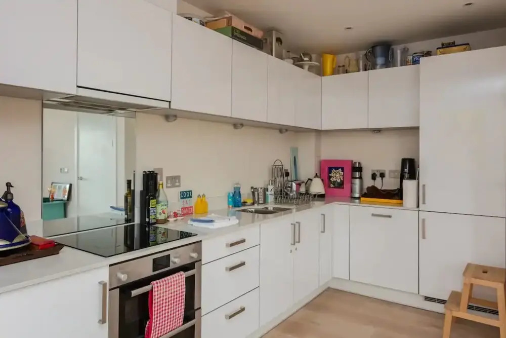 Eclectic 2 Bedroom Apartment in Shoreditch With a Balcony