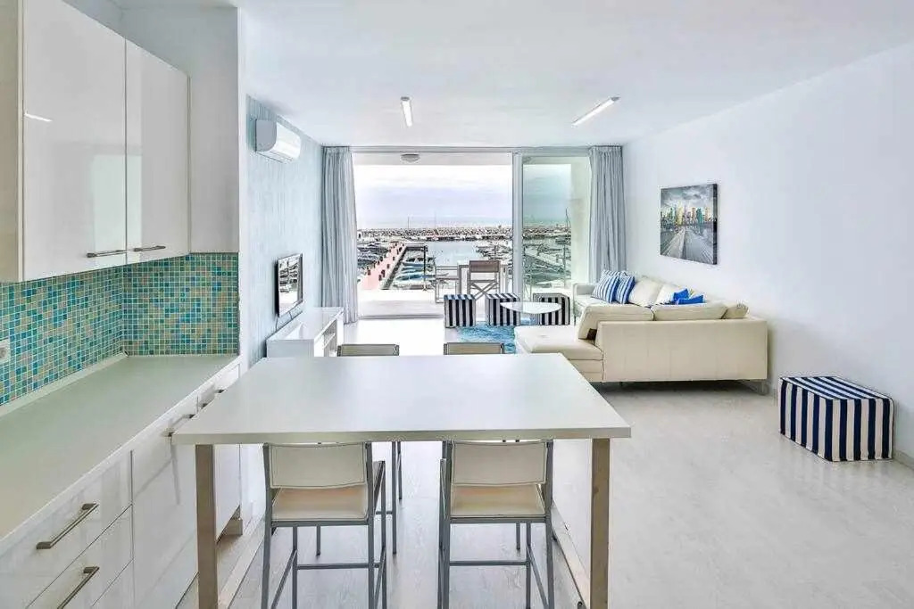 Modern 2 Bed Puerto Banus Apartment K2
