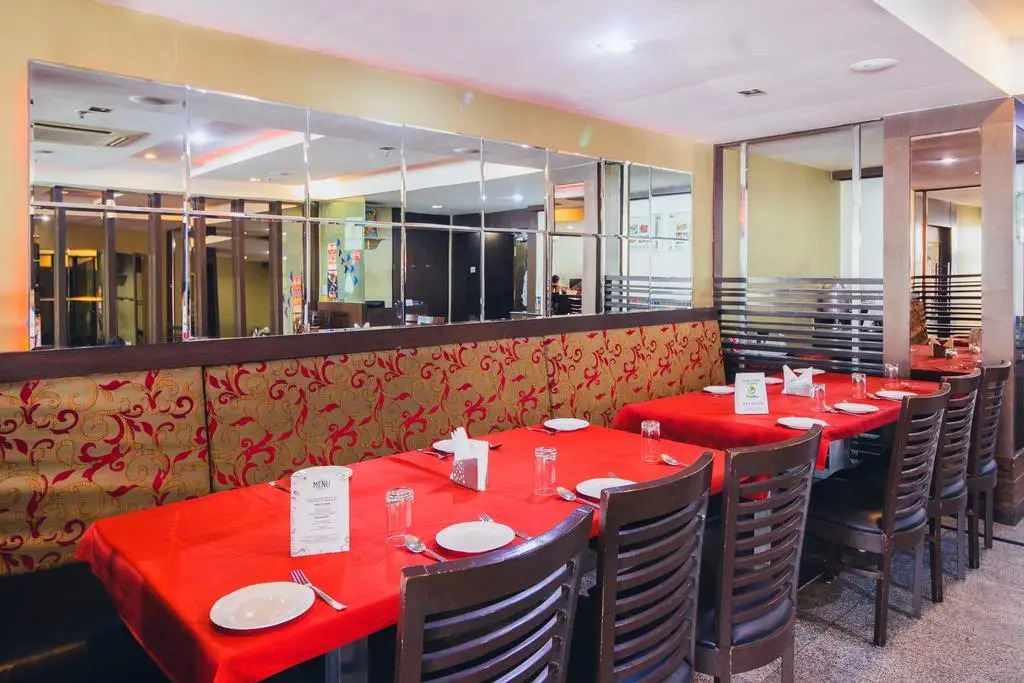 FabHotel Vinflora Banjara Hills