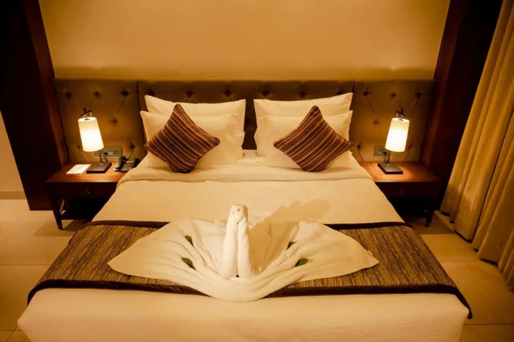 Hotel Pahadi