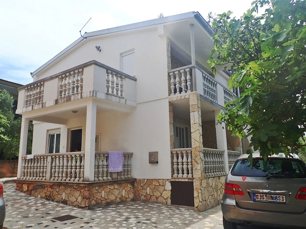 Apartments Novosel 30 M From The Beach
