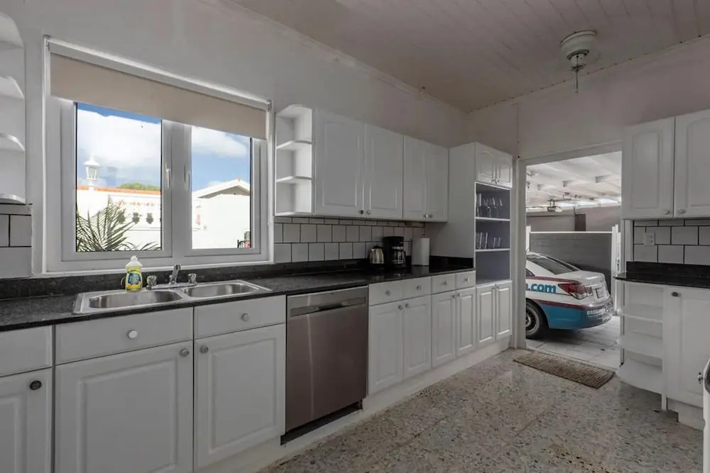 3BR Home w Pool in Downtown 5min Walk 2 Beach