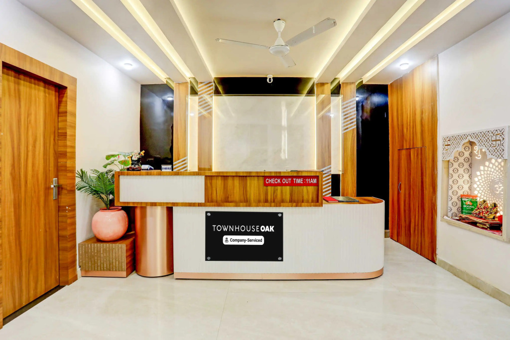Super Townhouse Oak Dhanbad Central Near Golf Ground