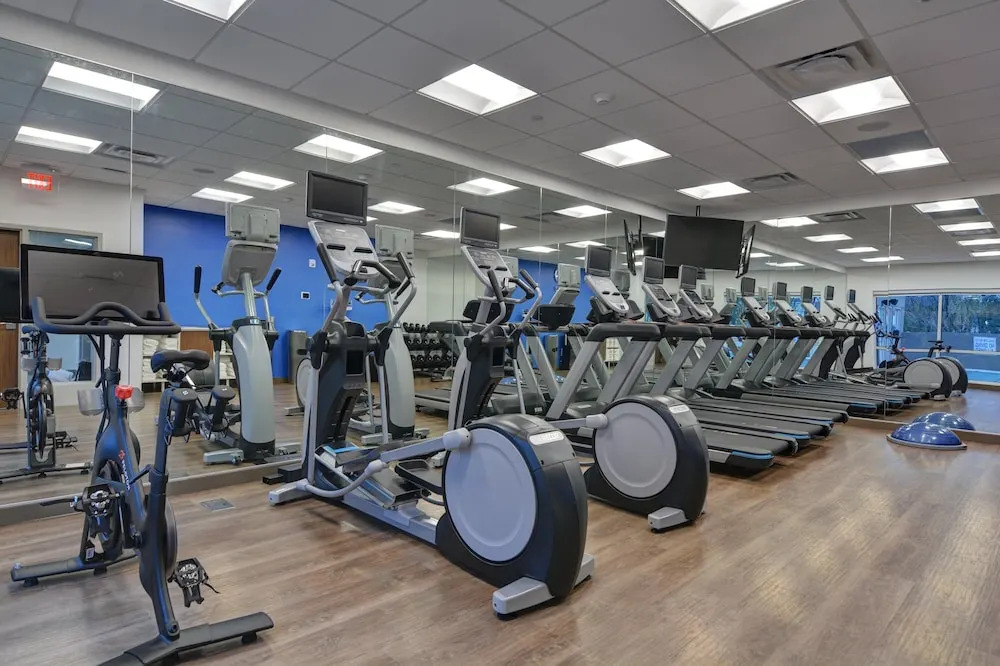 Holiday Inn Express & Suites - Greenville - Taylors by IHG