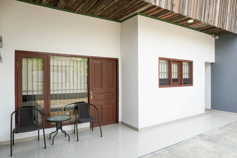 Minimalist Studio 1st Floor at Meruya 8 Puri Kembangan
