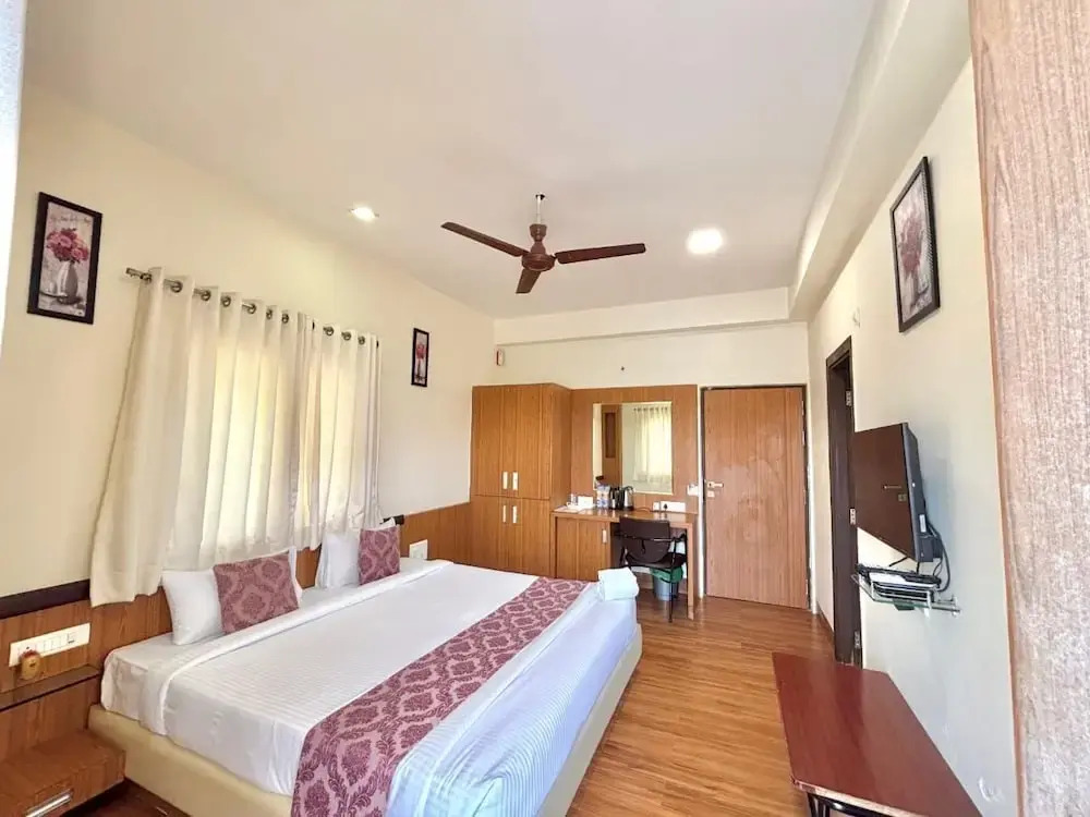 Hotel Kailas Residency Managed by Knight Hotels and Restaurants