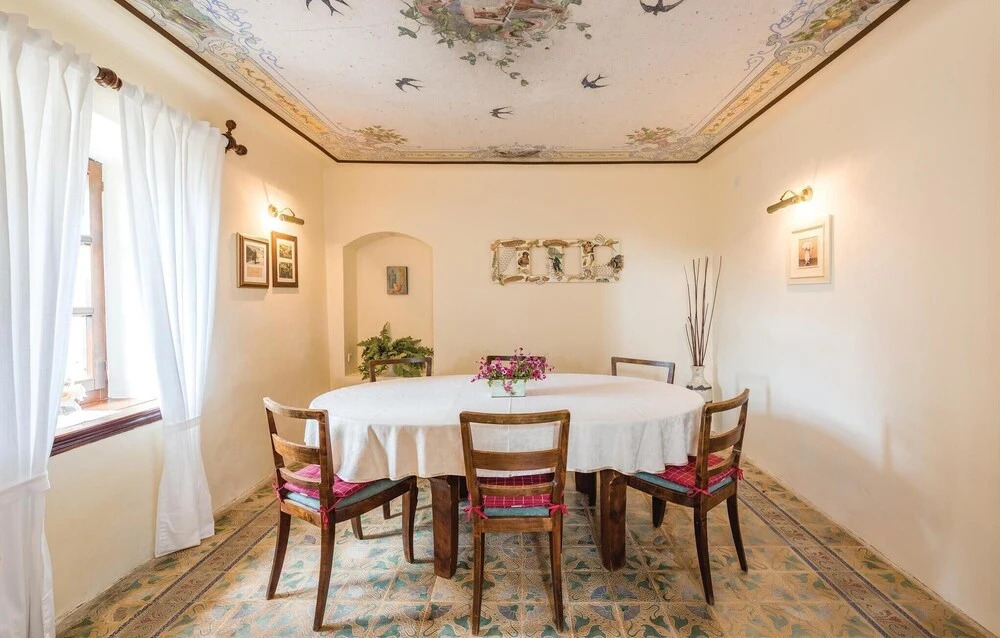 Beautiful Home in Markovac With Wifi and 5 Bedrooms