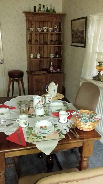 Hills Farm B&B Laugharne