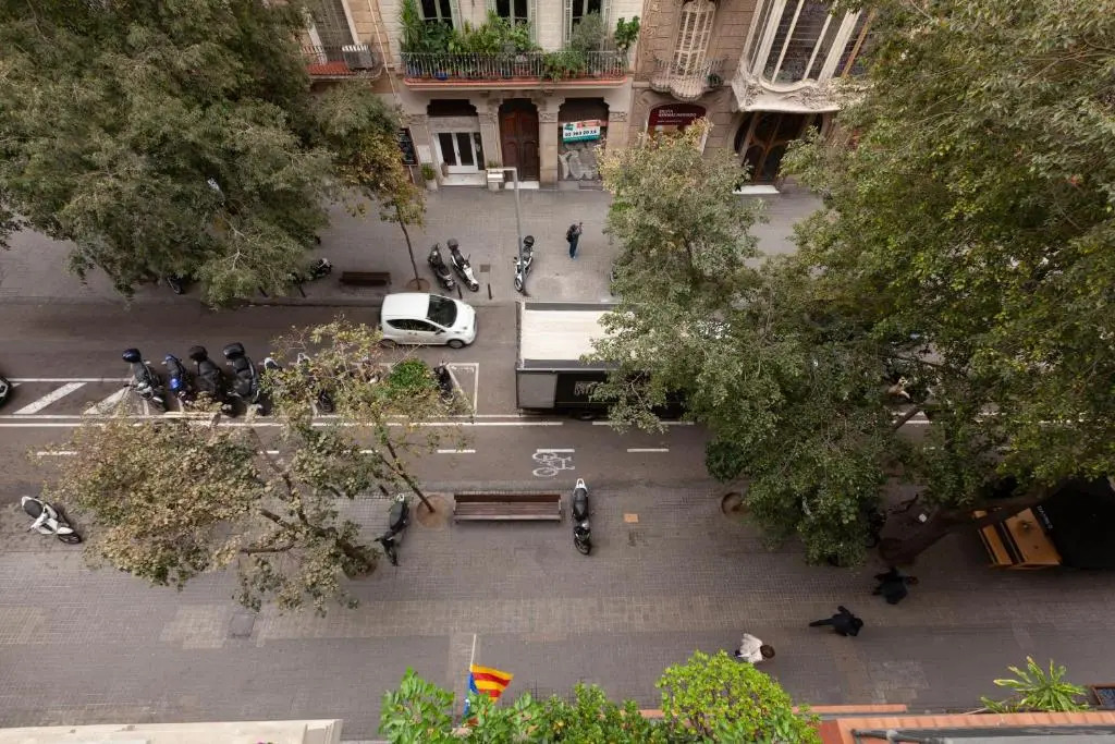 Enric Granados Apartment