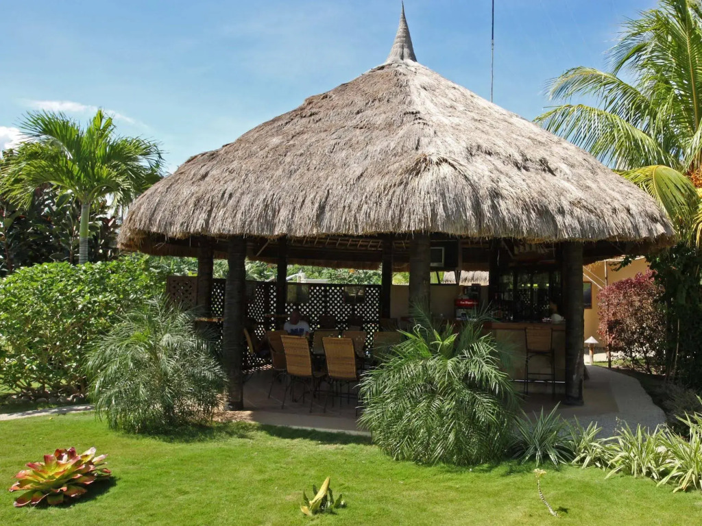 Thalatta Resort