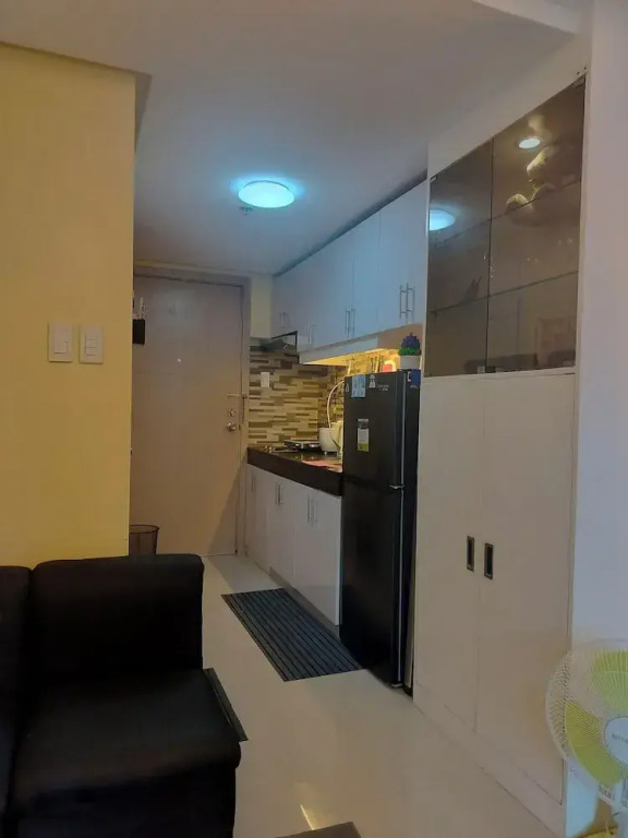 Luxurious Condo in Quezon City With Private Pool