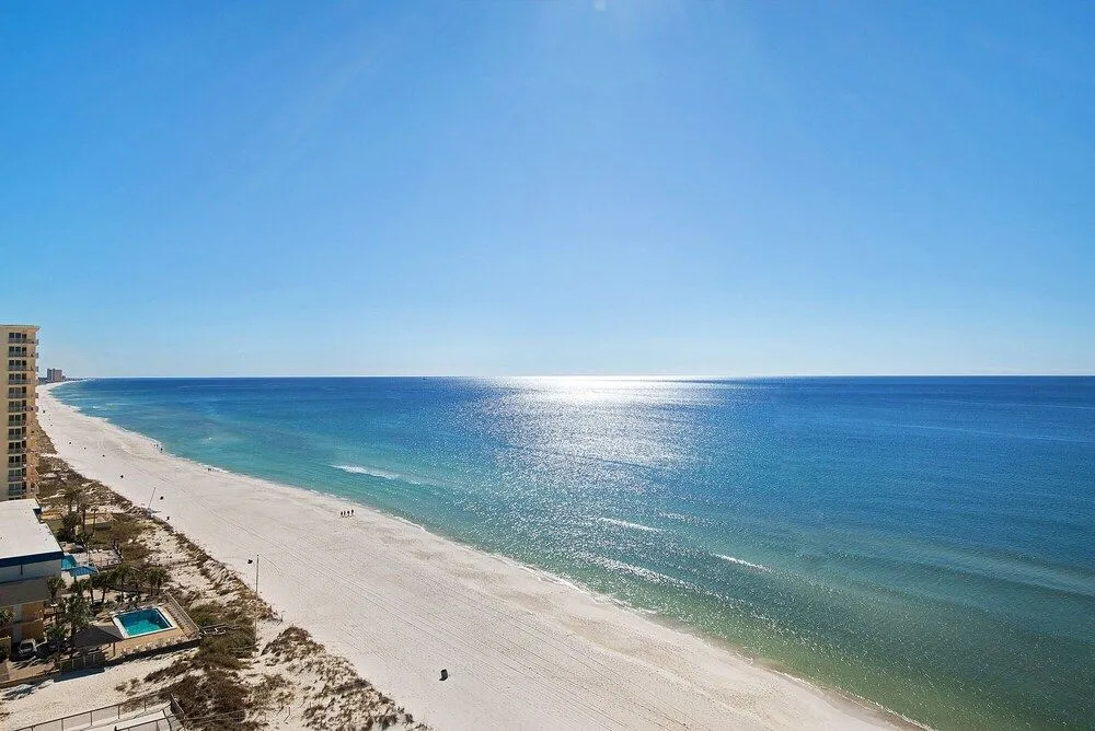 Luxurious Beachfront Condo with Beachside Pool Access and Free WiFi - Unit 1202 by RedAwning