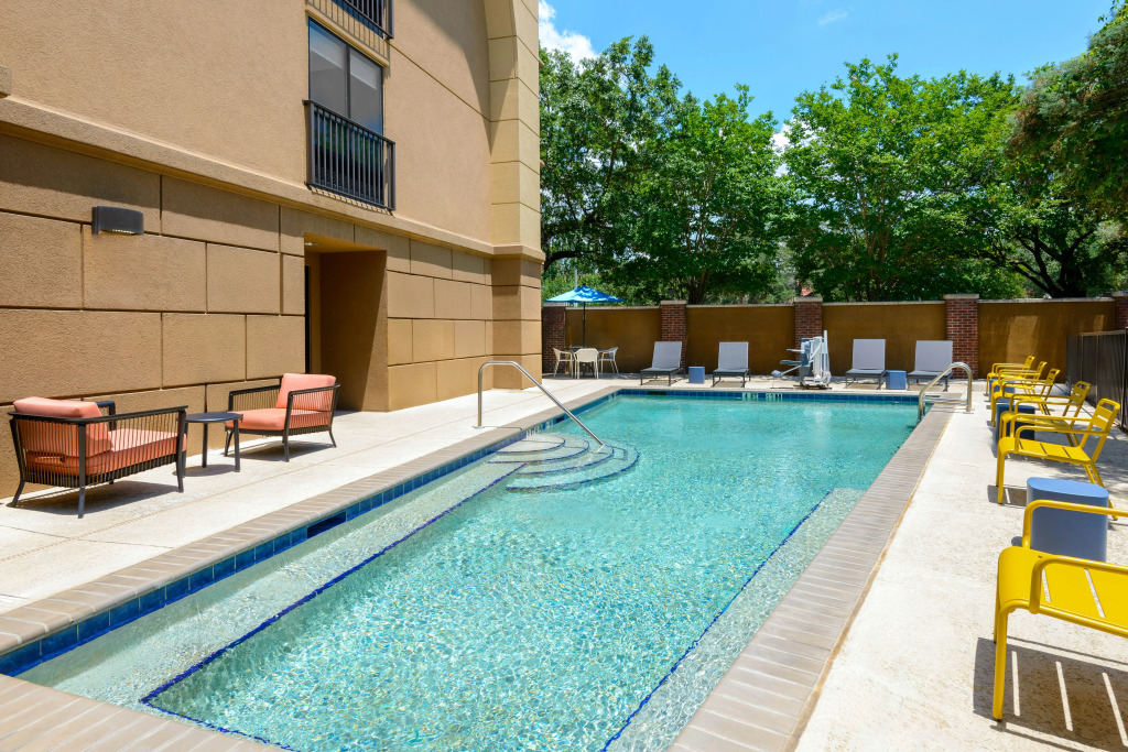 Hampton Inn & Suites Pensacola/Gulf Breeze