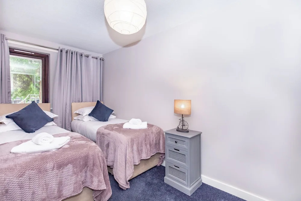 Gloucester Green Suite