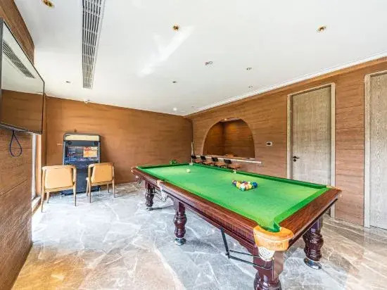 Anji Mujing Light Luxury Holiday Apartment