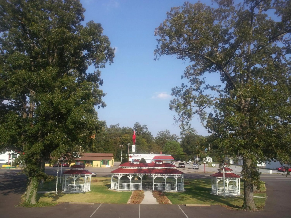 Murray Inn and Art Gallery