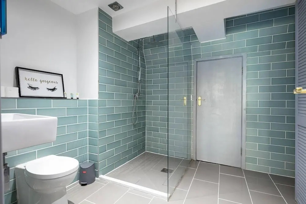 1-bed Flat in West London, Sleeps 2