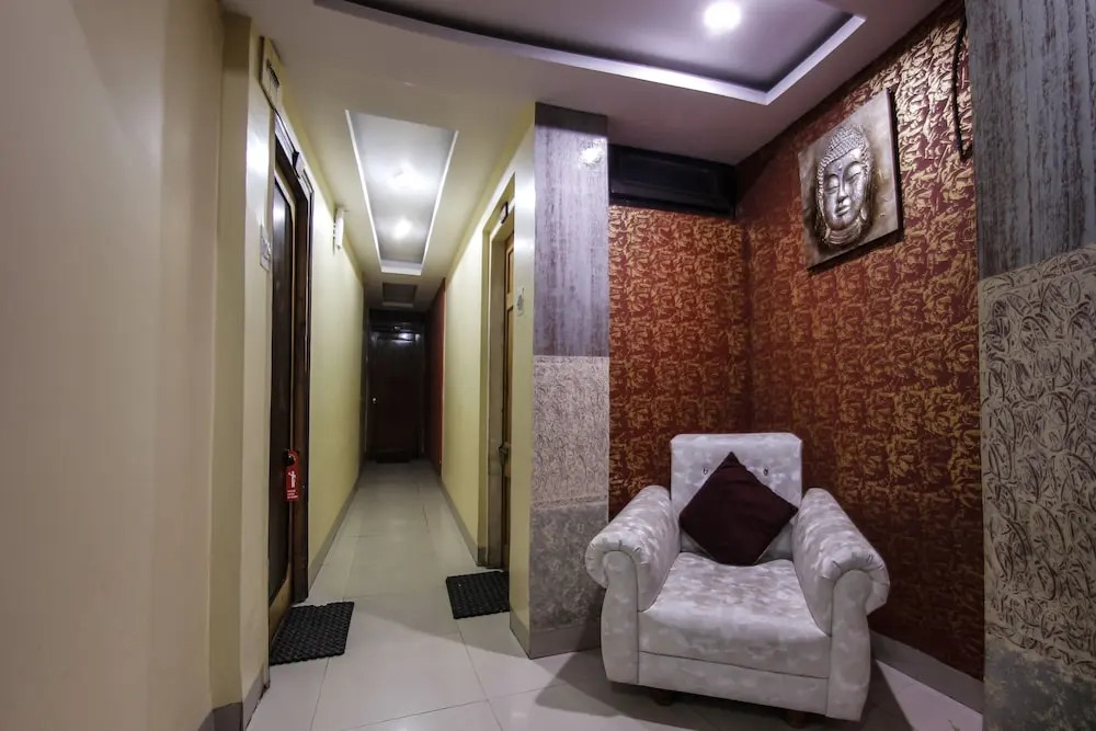OYO 3361 Hotel Kapital