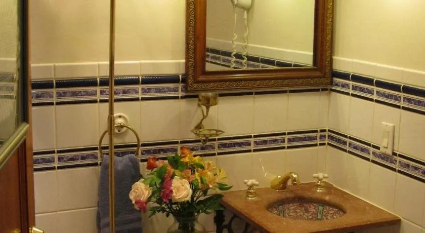 Mont Rest Inn