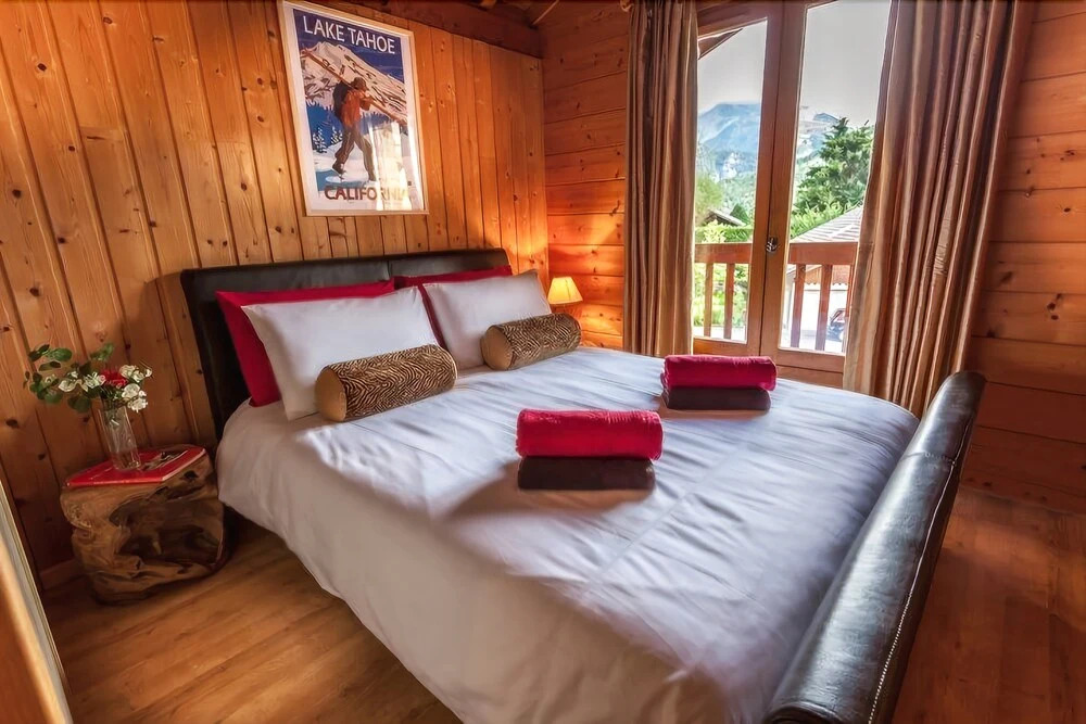 The Red Yeti Lodge