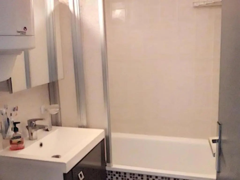 Appartement Bormes-les-Mimosas, 2 pièces, 6 personnes - FR-1-610-60