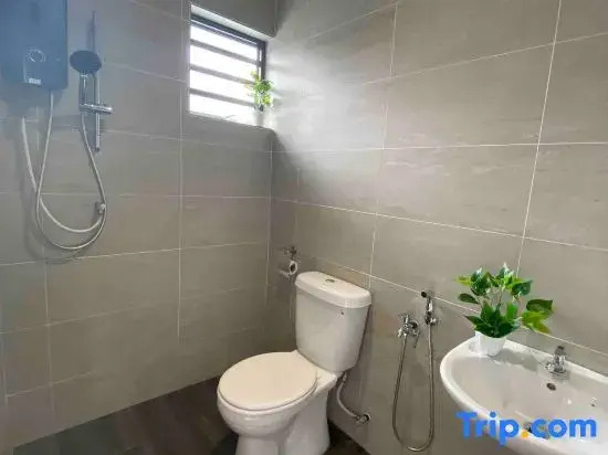 LYL Homestay Ipoh /4BR 10PAX