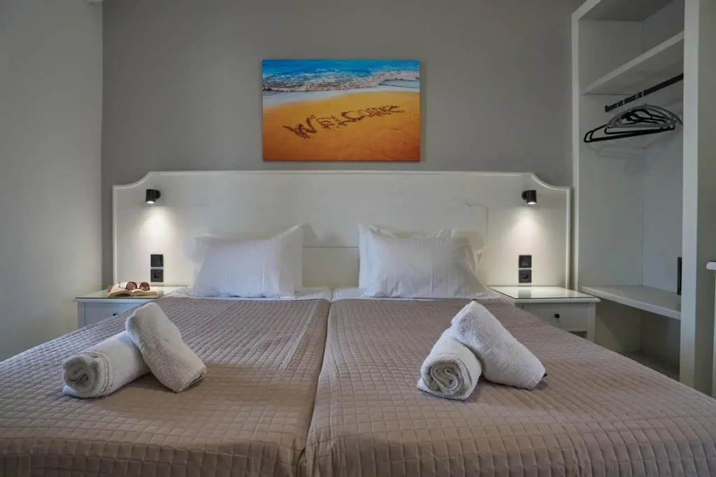 Fiona Apartments Roda Corfu