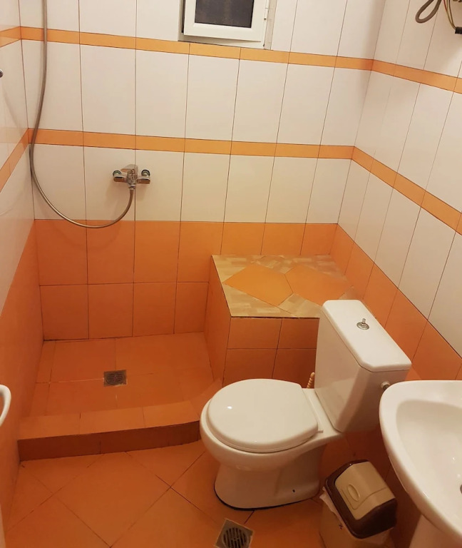 Blue Moon Apartments