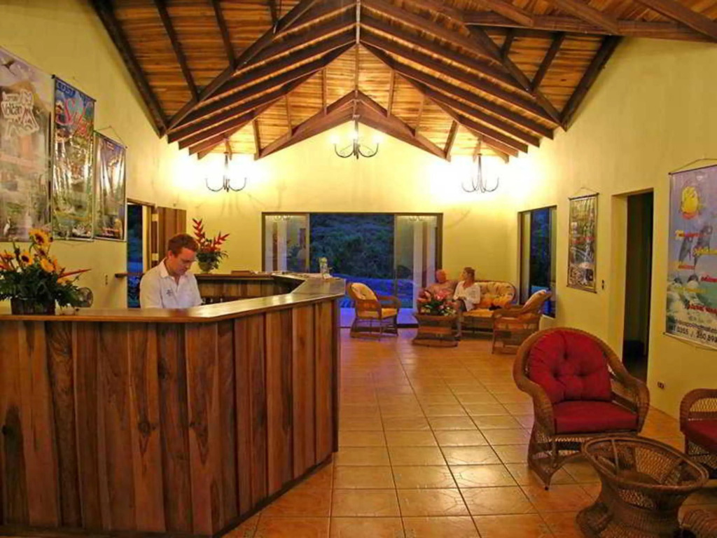 Hotel Lomas del Volcan