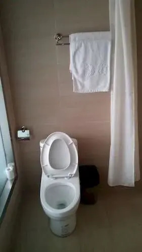 Hexiang Runhe Business Hotel